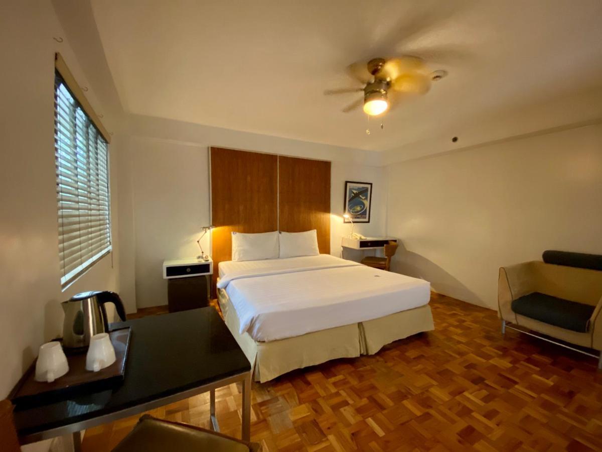The Clipper House, Poblacion Makati Manila Room photo