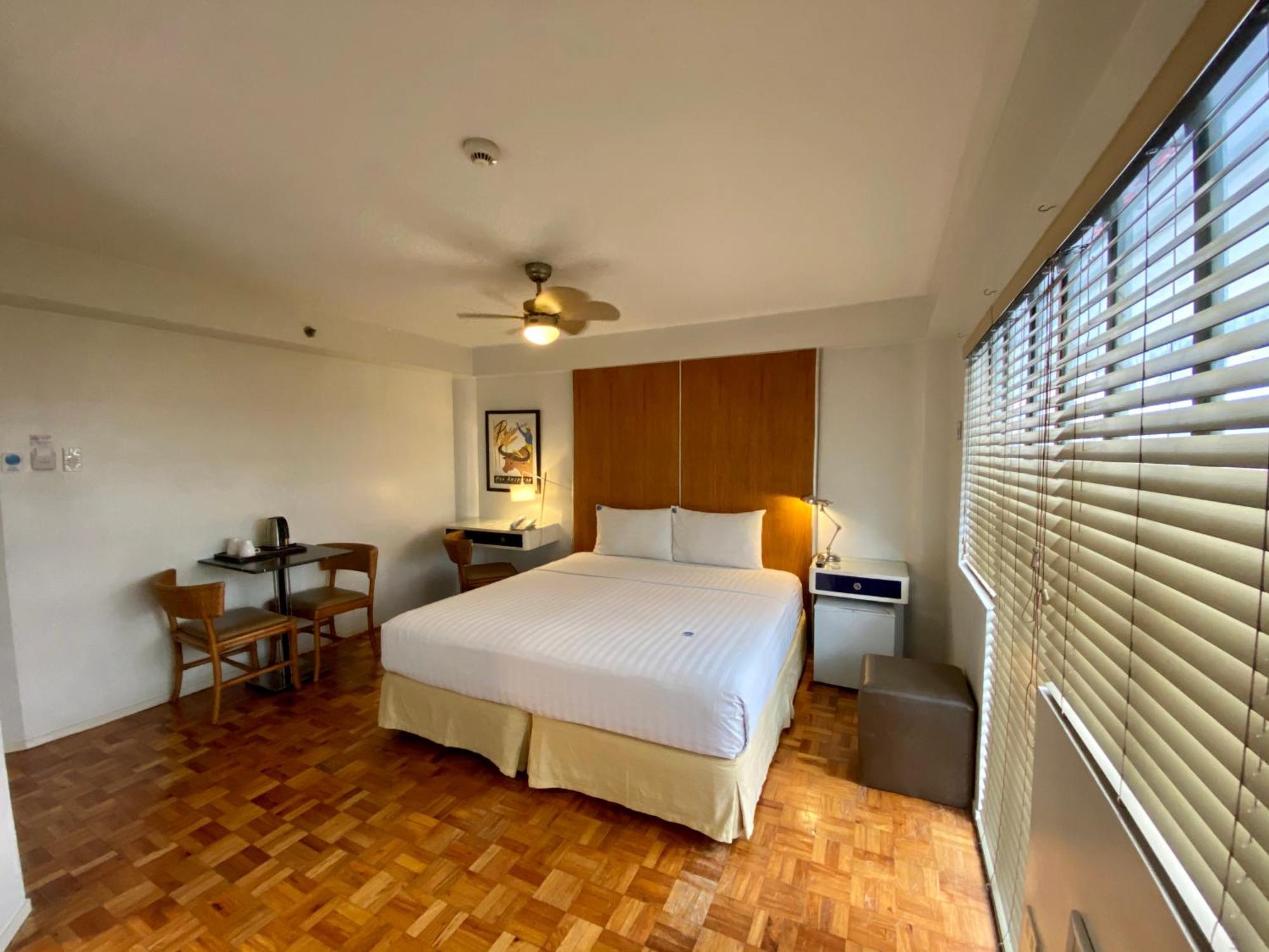 The Clipper House, Poblacion Makati Manila Room photo